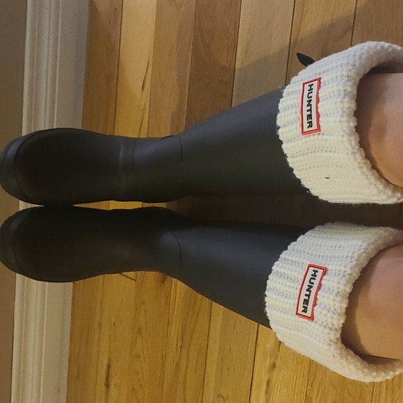 HUNTER Women's Original Back Adjustable Wellington Rubber Rain Boots + socks - Picture 4 of 4